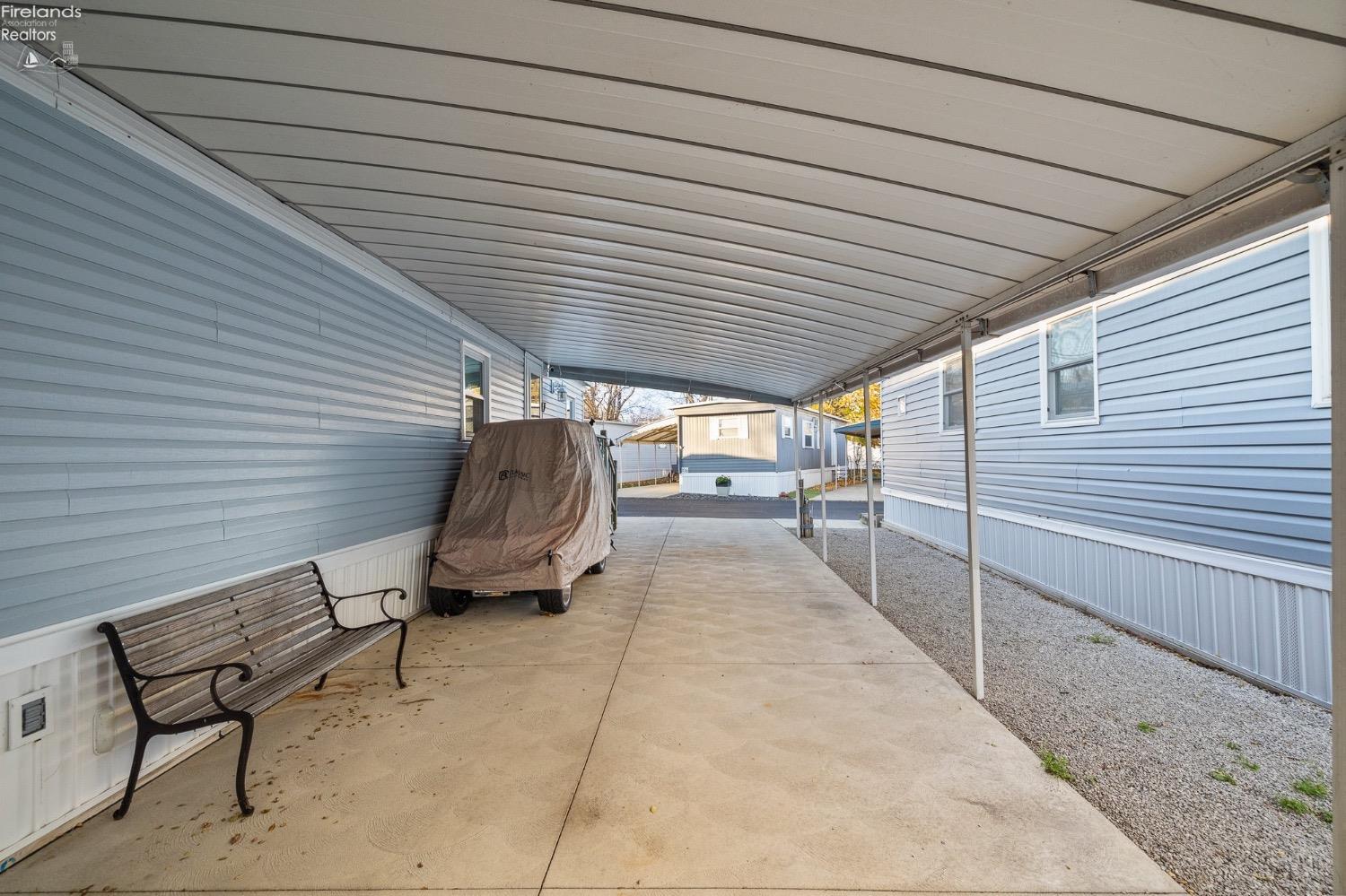 1623 Northeast Catawba Road, Unit 134 Port Clinton, OH 43452 - Photo 5 of 35 Gallery Image 5