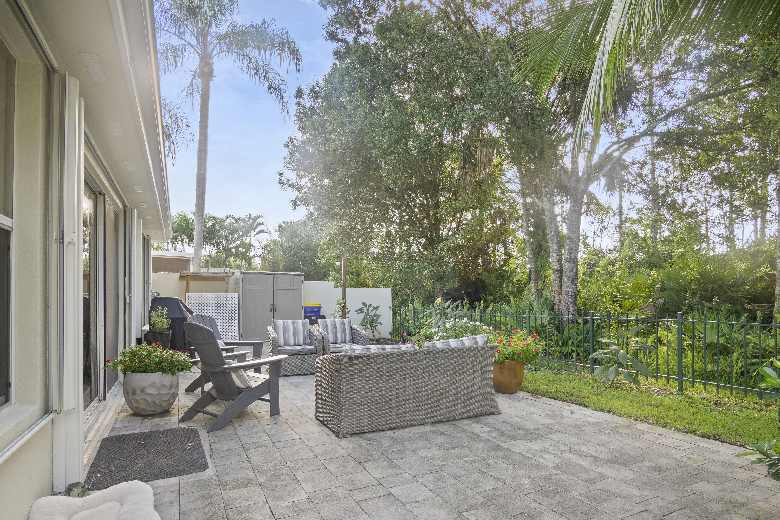 4974 Southeast Inkwood Way Hobe Sound, FL 33455 - Photo 27 of 35 14B Patio