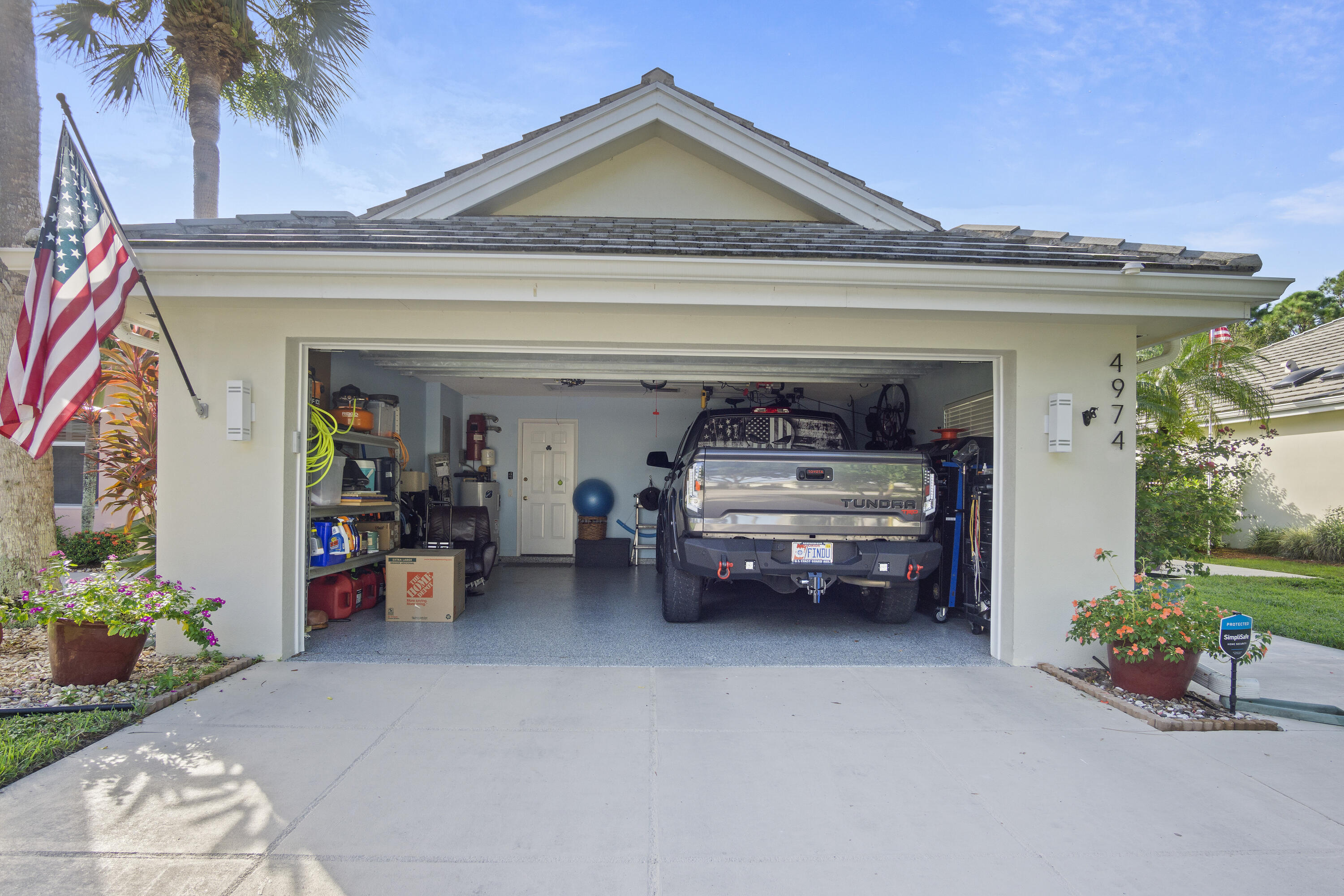 4974 Southeast Inkwood Way Hobe Sound, FL 33455 - Photo 3 of 35 1C Front of House
