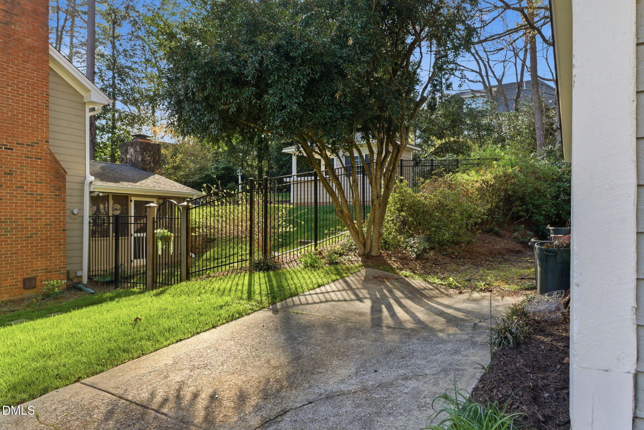 1513 Dellwood Drive Raleigh, NC 27607 - Photo 55 of 76 1513 Dellwood Drive-58