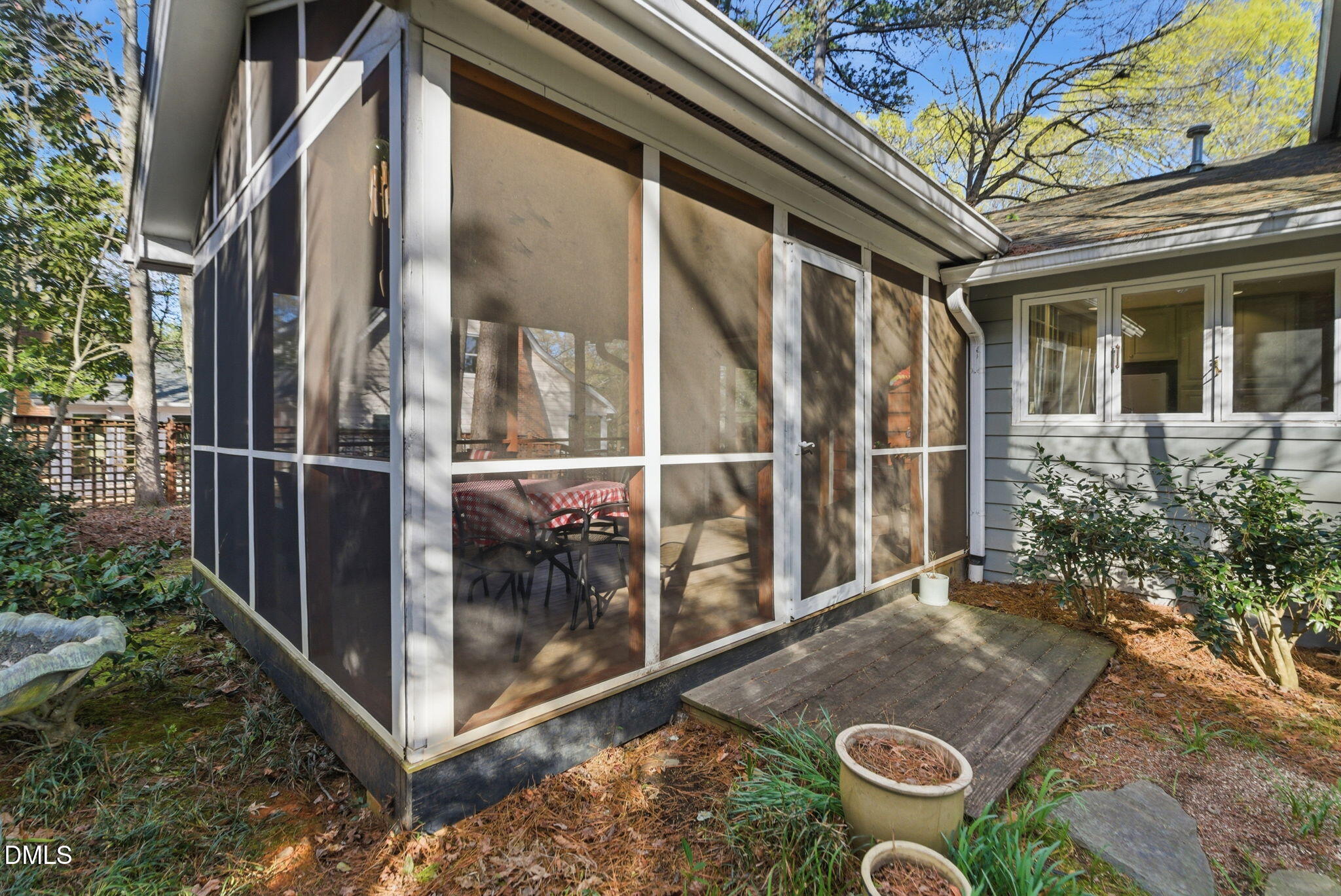 1513 Dellwood Drive Raleigh, NC 27607 - Photo 62 of 76 1513 Dellwood Drive-64