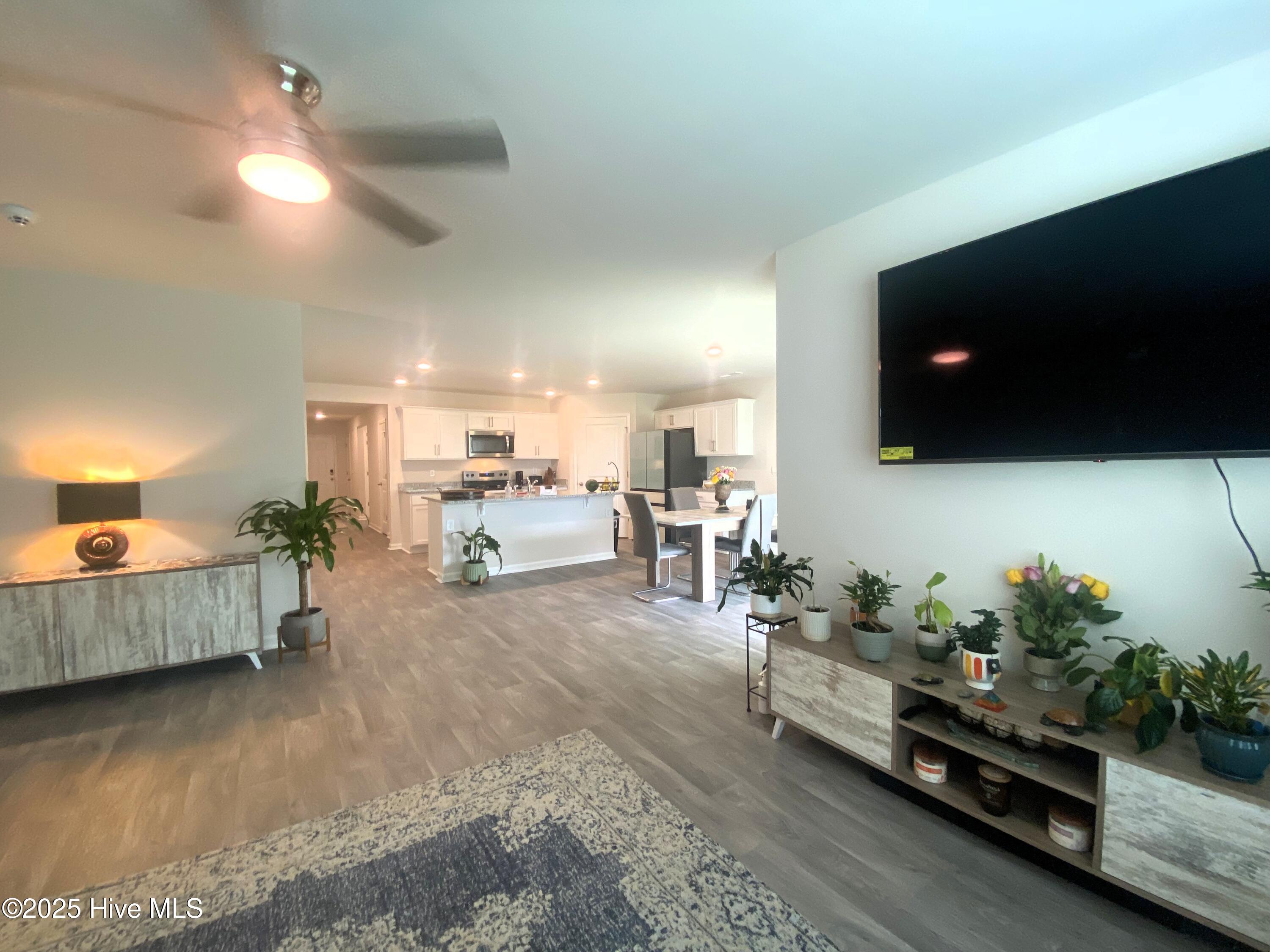 1426 North Wilshire Court Kinston, NC 28504 - Photo 9 of 48 IMG_5399 2