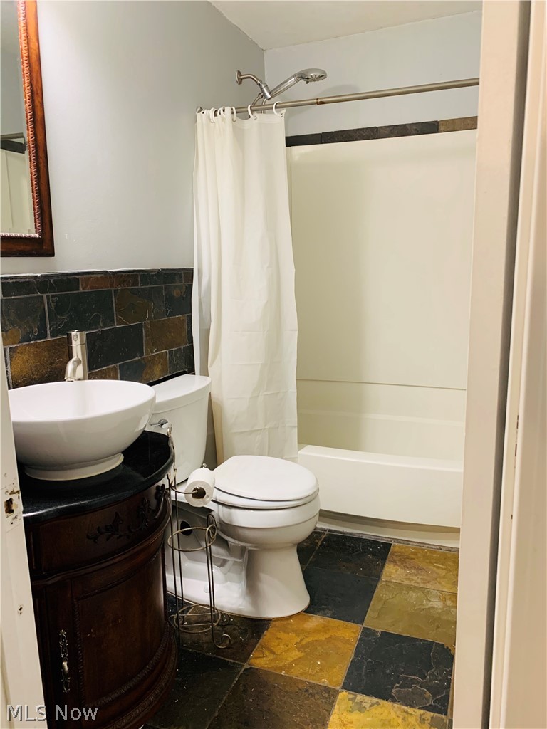 4045 Leewood Road Stow, OH 44224 - Photo 21 of 25 Gallery Image 21