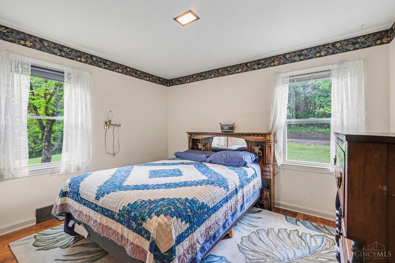 538 Roebling Road Cincinnati, OH 45238 - Photo 22 of 36 Gallery Image 22