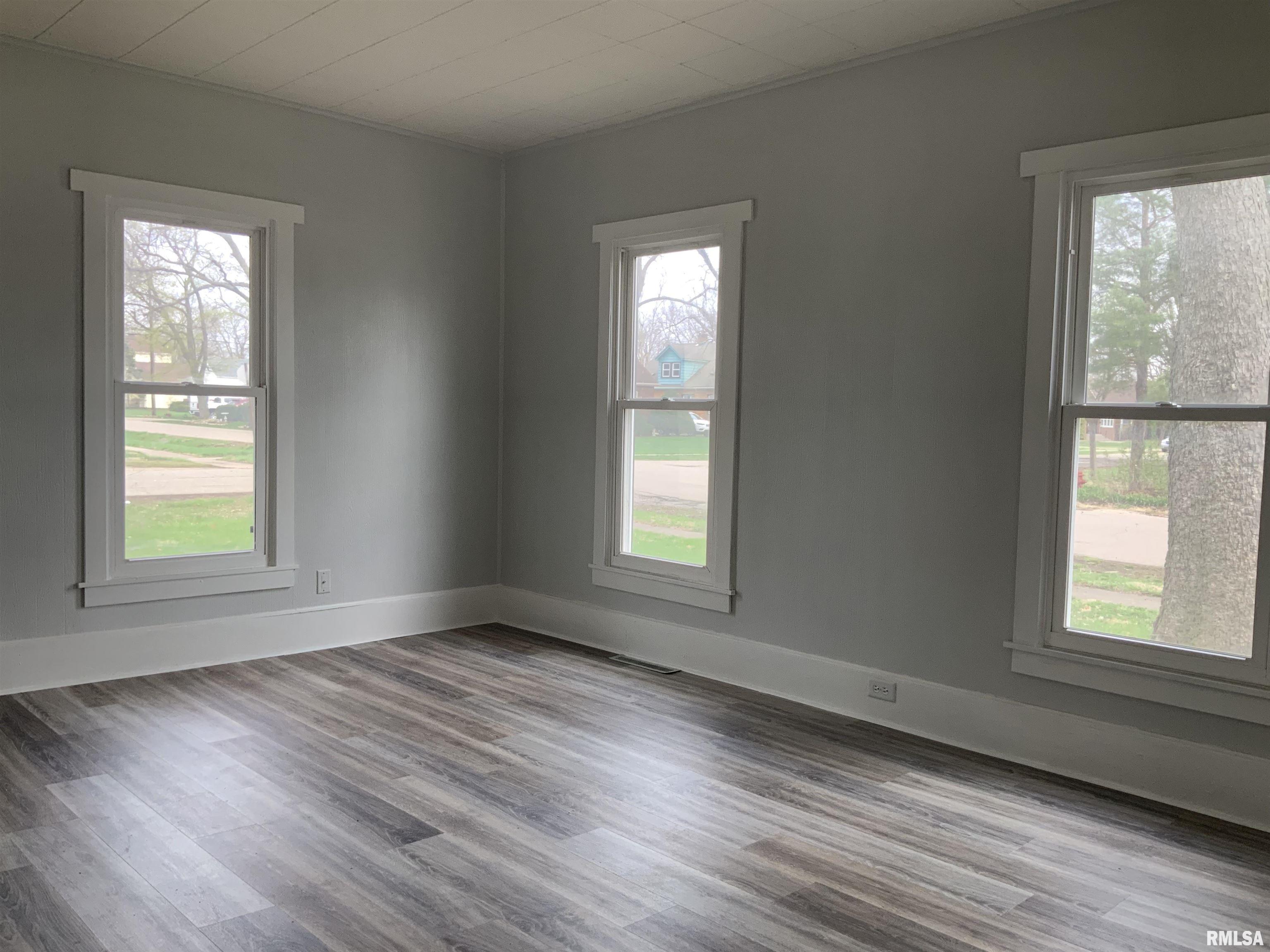 520 West Beech Street Chillicothe, IL 61523 - Photo 13 of 22
