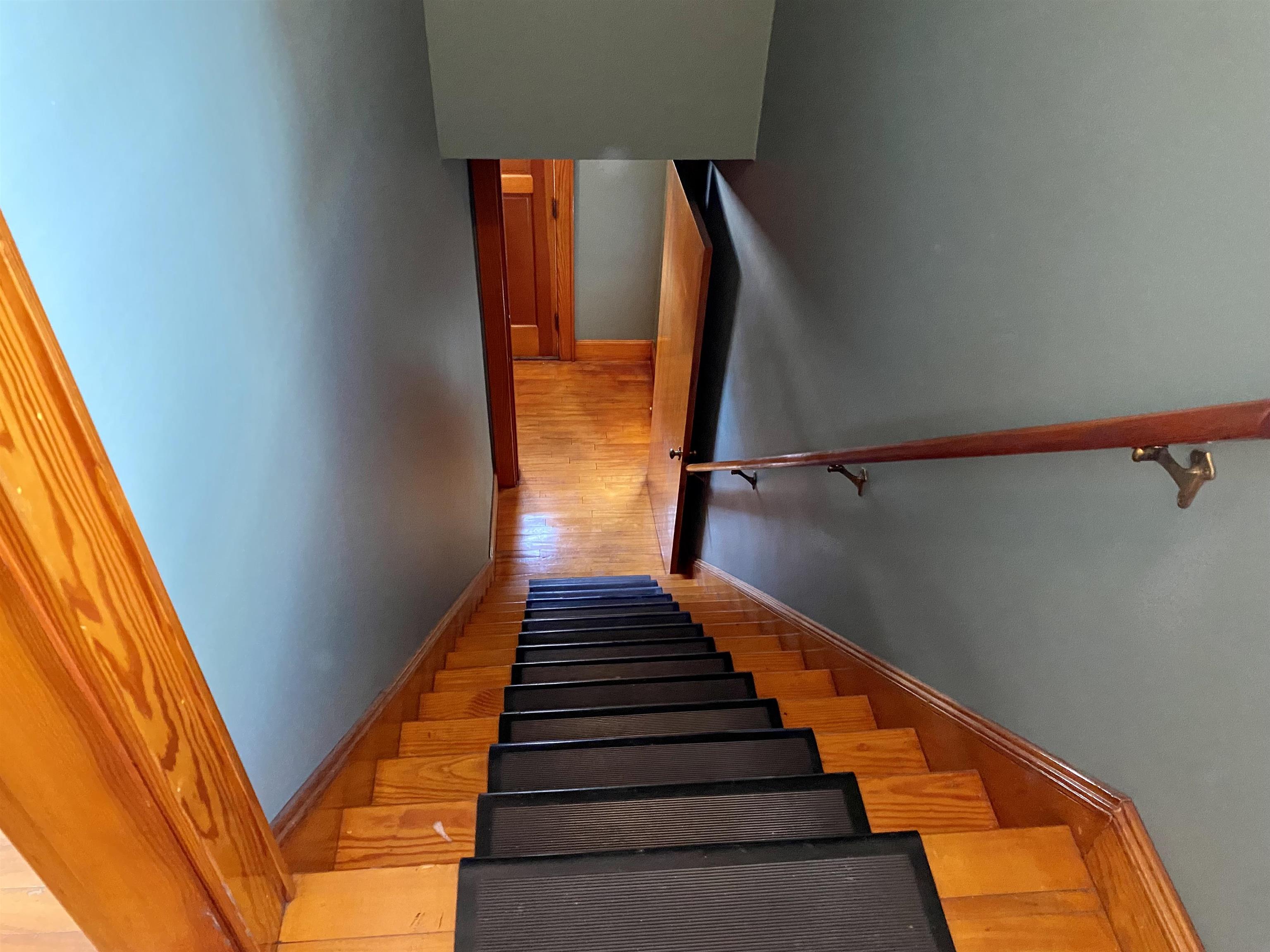 175 Beech Street Manchester, NH 03103 - Photo 21 of 31