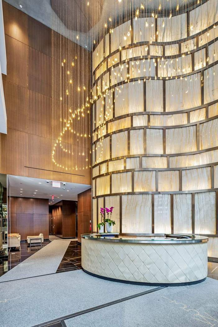 135 West 52nd Street, Unit 30A Manhattan, NY 10019 - Photo 10 of 15