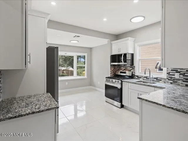 $769,900 | 58 East Highland Avenue, Atlantic Highlands, NJ 07716