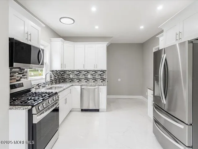 $769,900 | 58 East Highland Avenue, Atlantic Highlands, NJ 07716