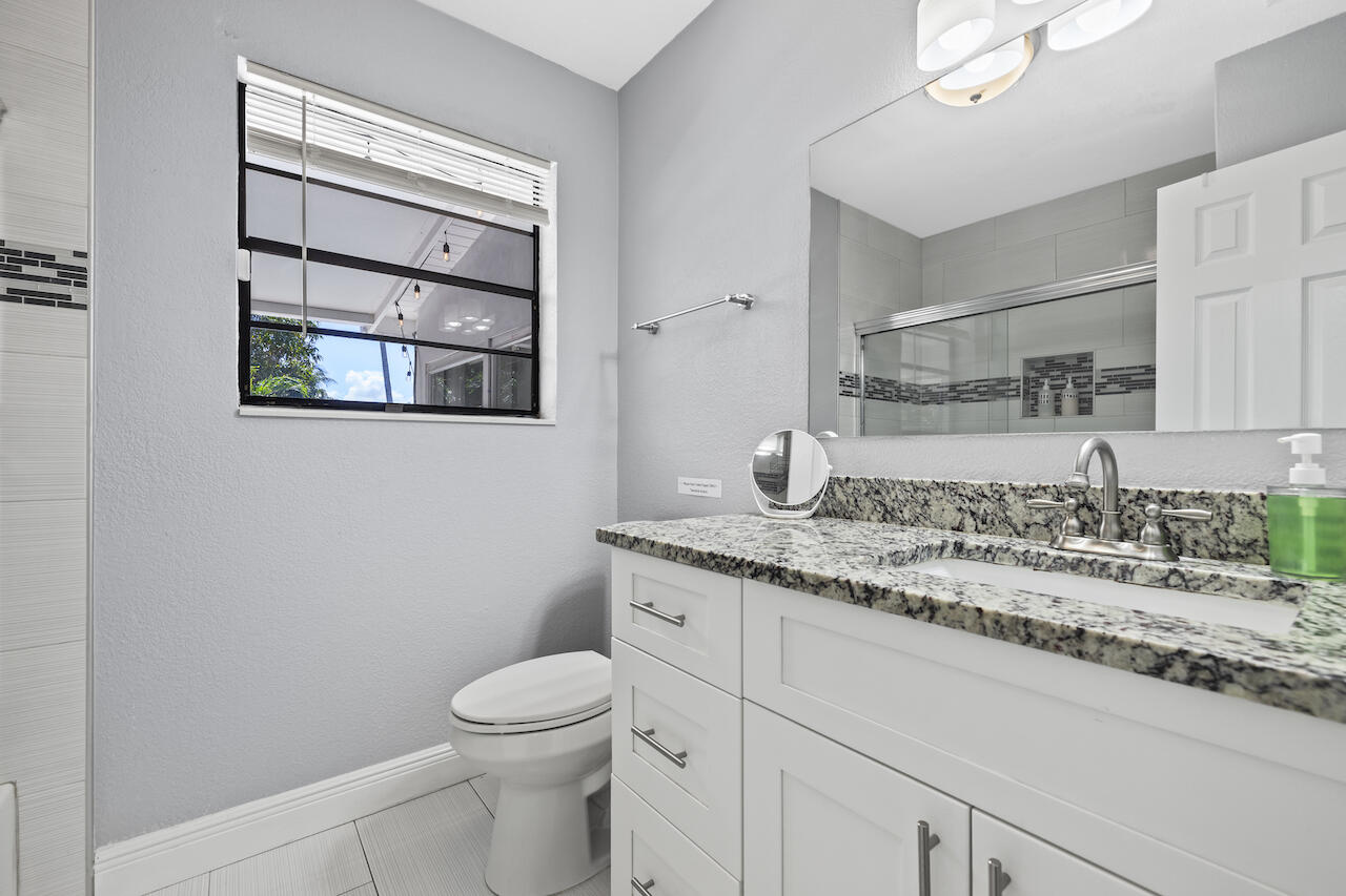 325 Ponte Vedra Road Palm Springs, FL 33461 - Photo 13 of 28 RWS_9872