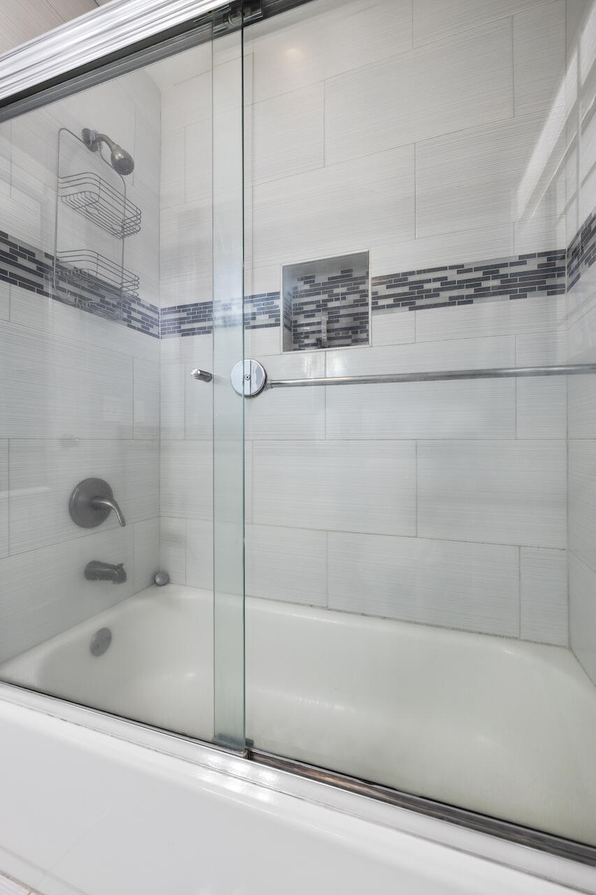 325 Ponte Vedra Road Palm Springs, FL 33461 - Photo 14 of 28 RWS_9879