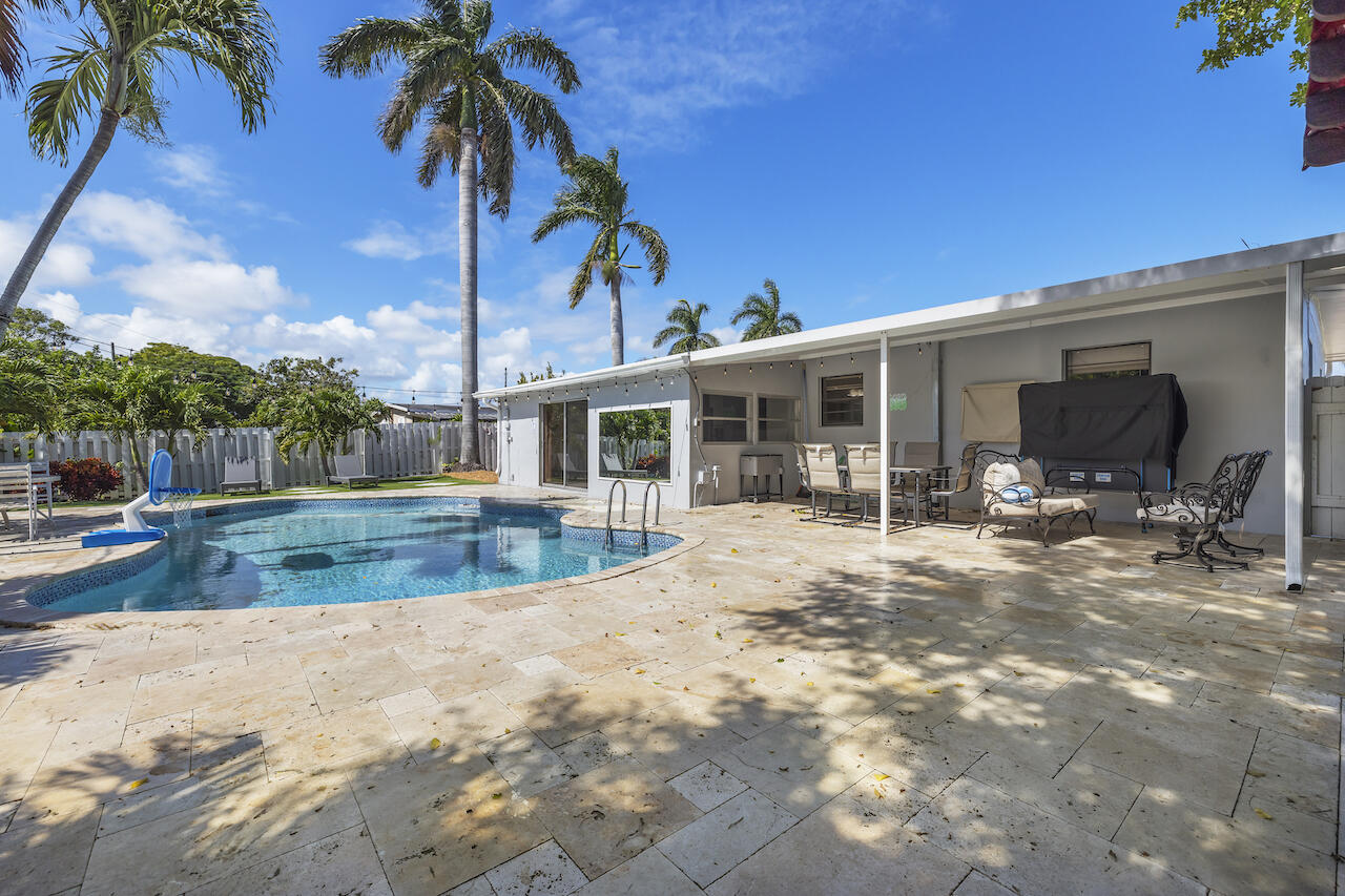 325 Ponte Vedra Road Palm Springs, FL 33461 - Photo 19 of 28 RWS_9944