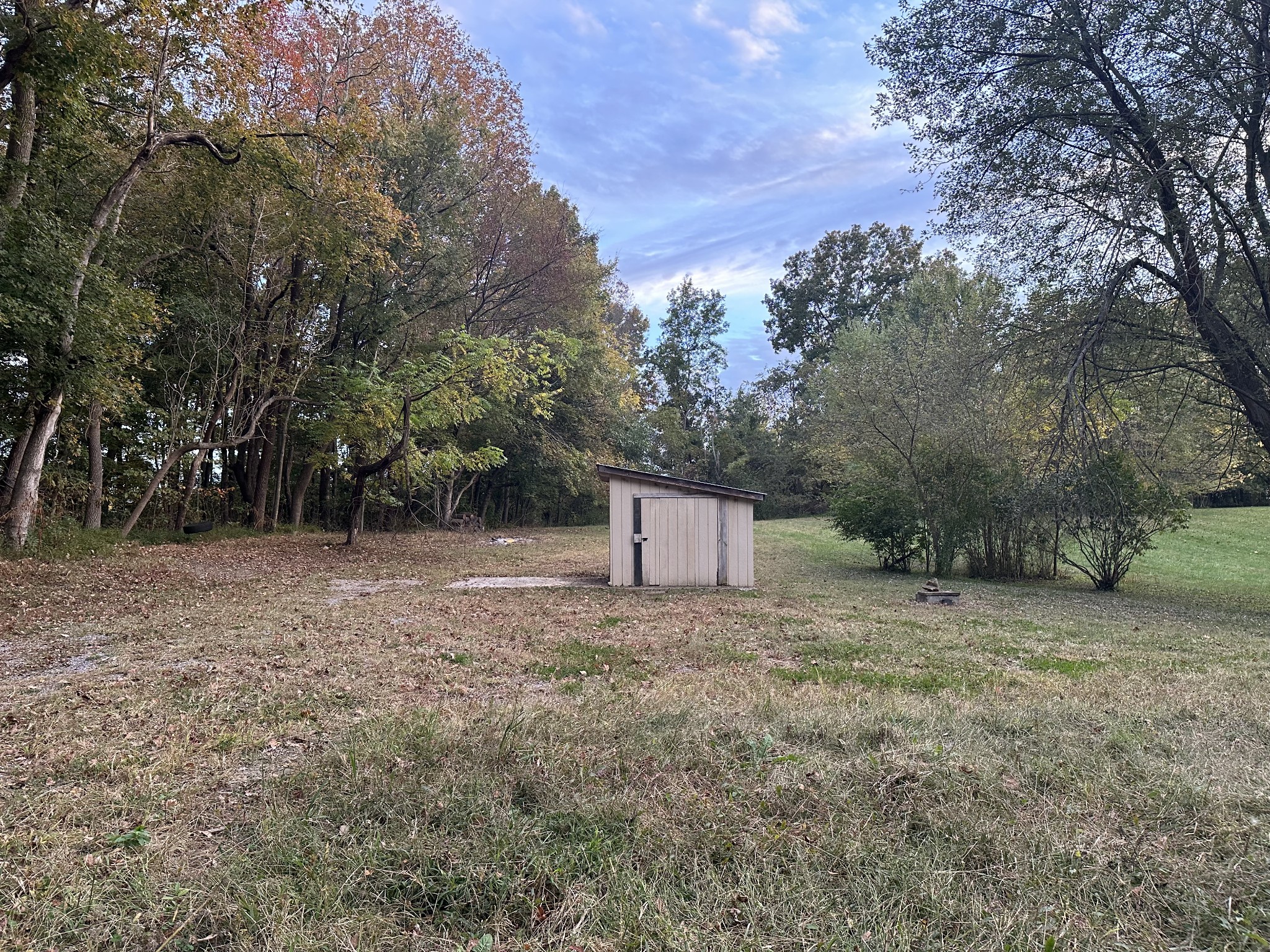 6371 Gum Station Road Springfield, TN 37172 - Photo 5 of 16 a backyard of a house with lots of green space