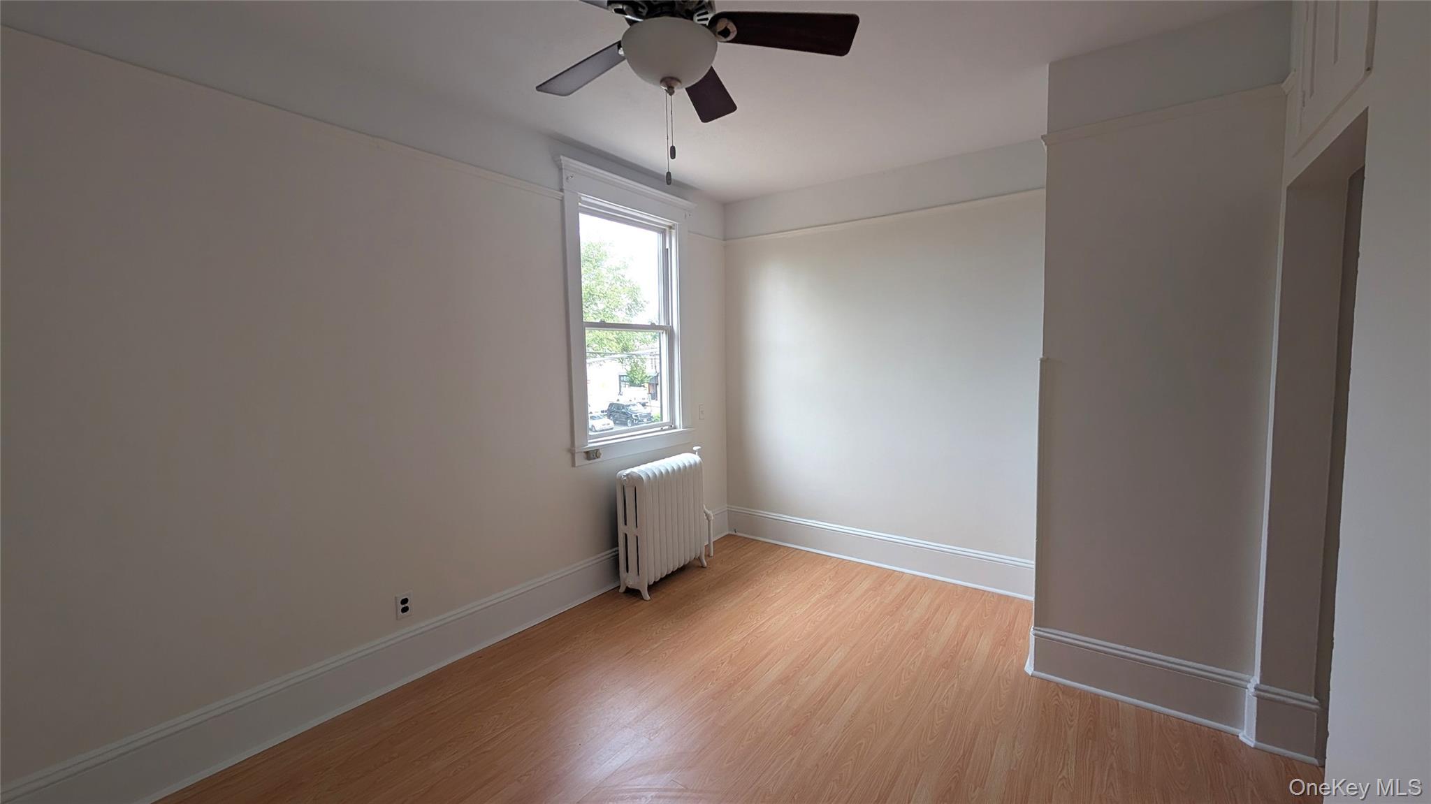 632 Middle Neck Road, Unit 2 Great Neck, NY 11023 - Photo 11 of 21