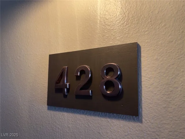 $1,125 | 107 South Water Street, Unit 428, Henderson, NV 89015