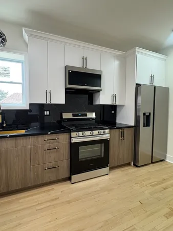$2,200 | 1807 South 49th Court, Unit 2, Cicero, IL 60804