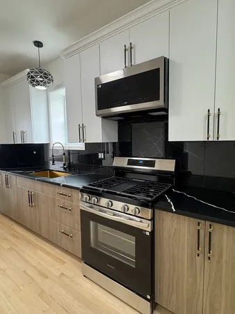 $2,200 | 1807 South 49th Court, Unit 2, Cicero, IL 60804