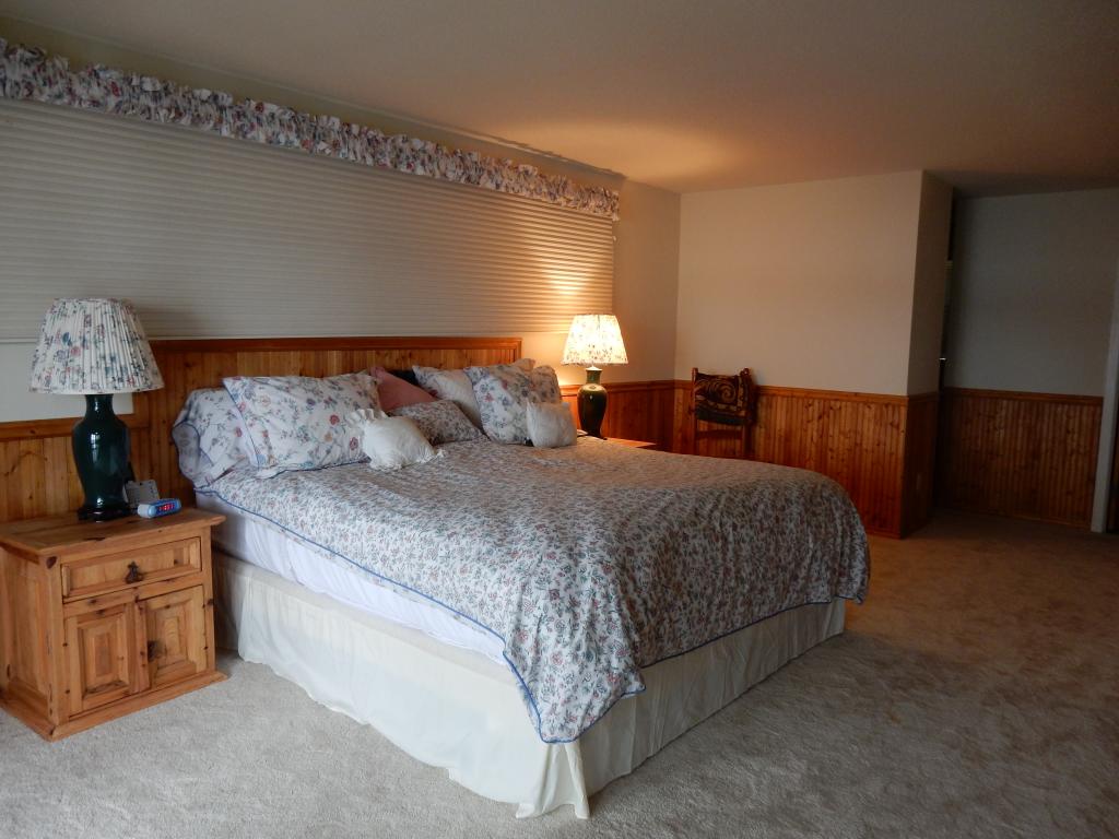 637 Wayeeses Shore Rd Morgan Road West Charleston, VT 05872 - Photo 16 of 23 Gallery Image 16