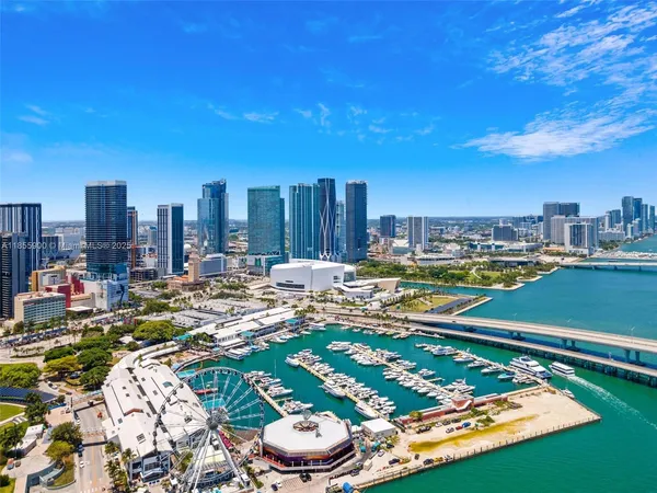 $33,000 | 1000 Biscayne Boulevard, Unit 4901, Miami, FL 33132
