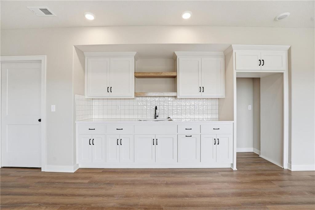 10503 North Liberty Street Kansas City, MO 64155 - Photo 39 of 51