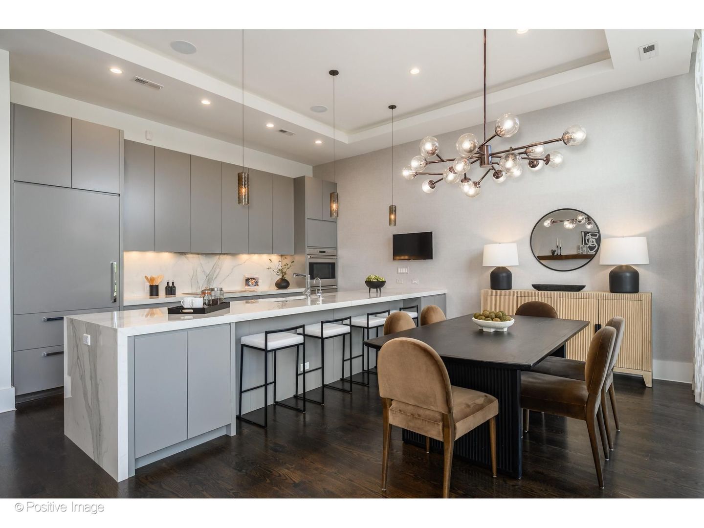 2037 West Division Street, Unit PH Chicago, IL 60622 - Photo 8 of 35