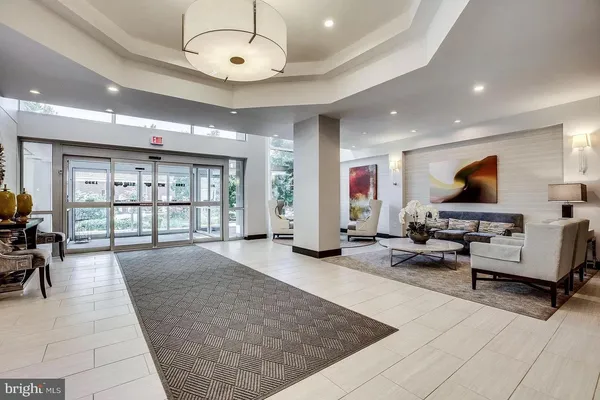 $1,800 | 1225 Martha Custis Drive, Unit 404, Alexandria, VA 22302