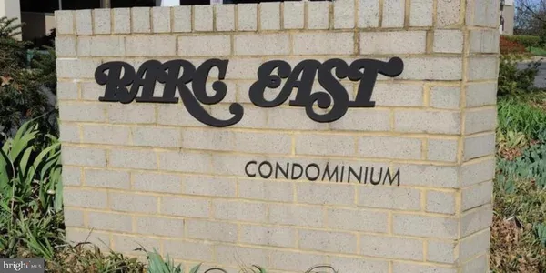 $1,800 | 1225 Martha Custis Drive, Unit 404, Alexandria, VA 22302