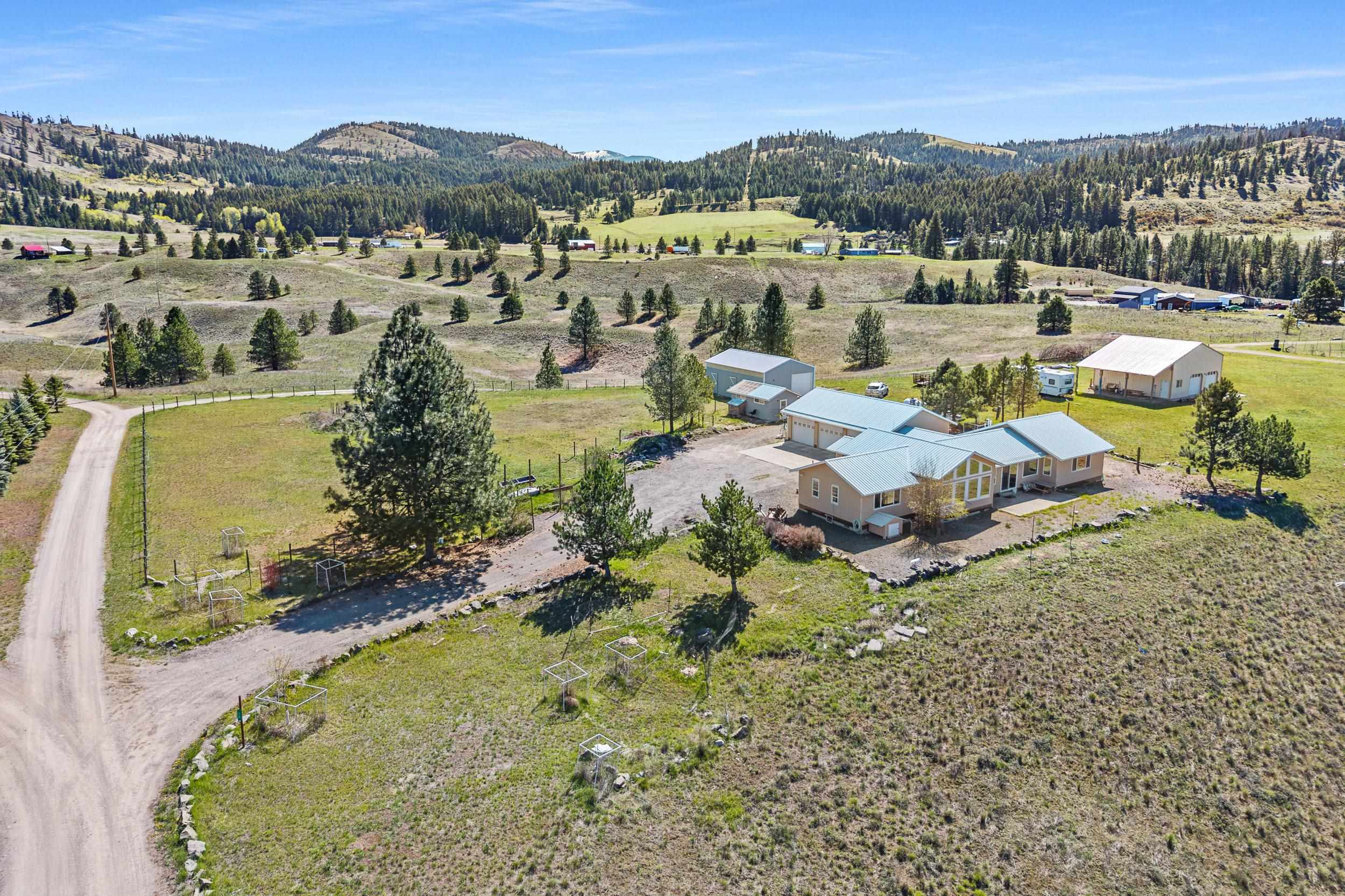 16 Barter Fair Road Republic, WA 99166 - Photo 4 of 49