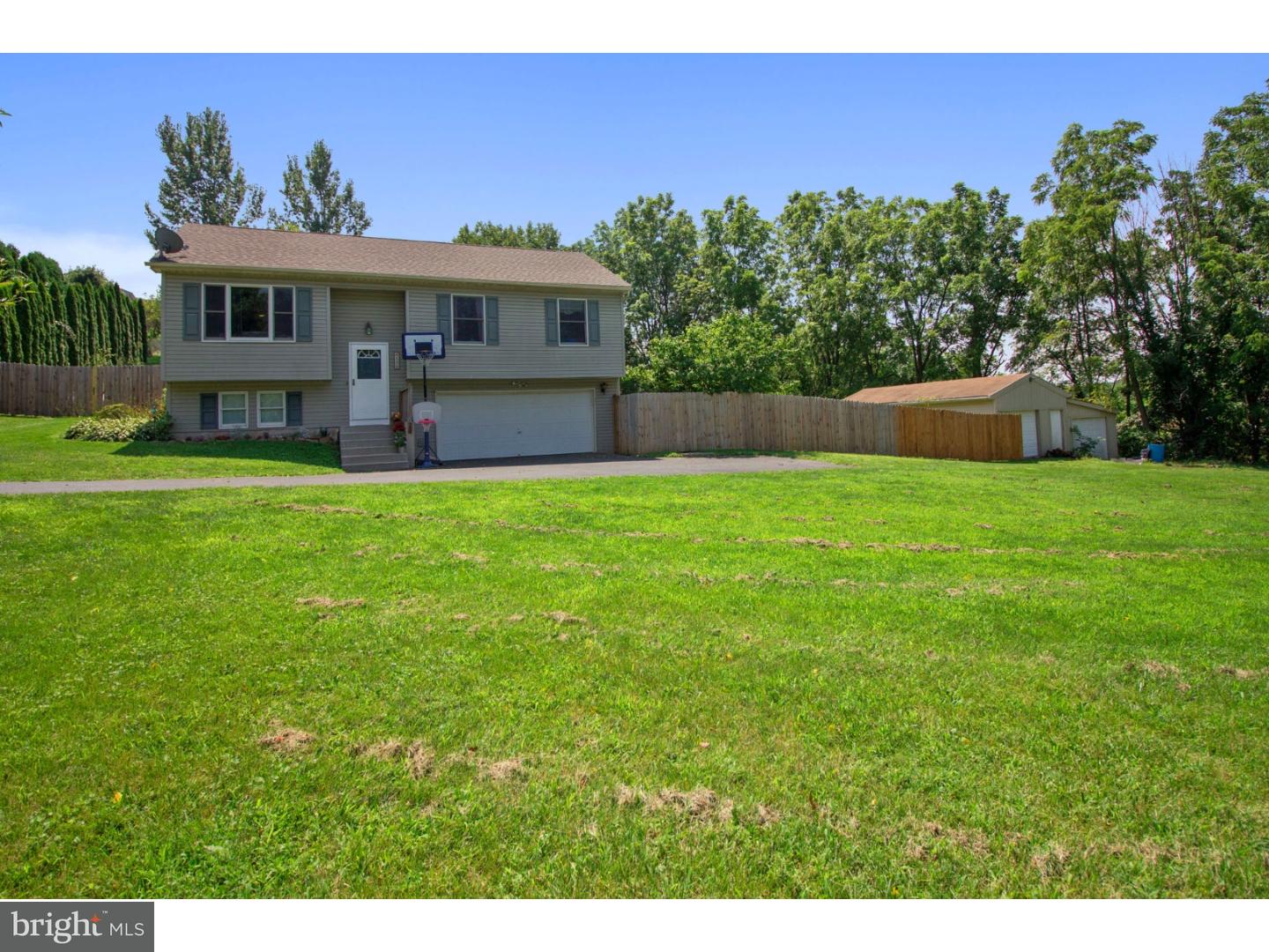 550 Sexton Road Nazareth, PA 18064 - Photo 1 of 1 Exterior Back