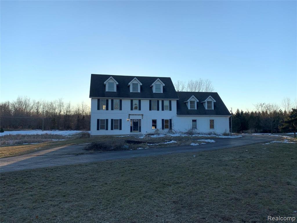 4724 Rochester Road Dryden, MI 48428 - Photo 1 of 13