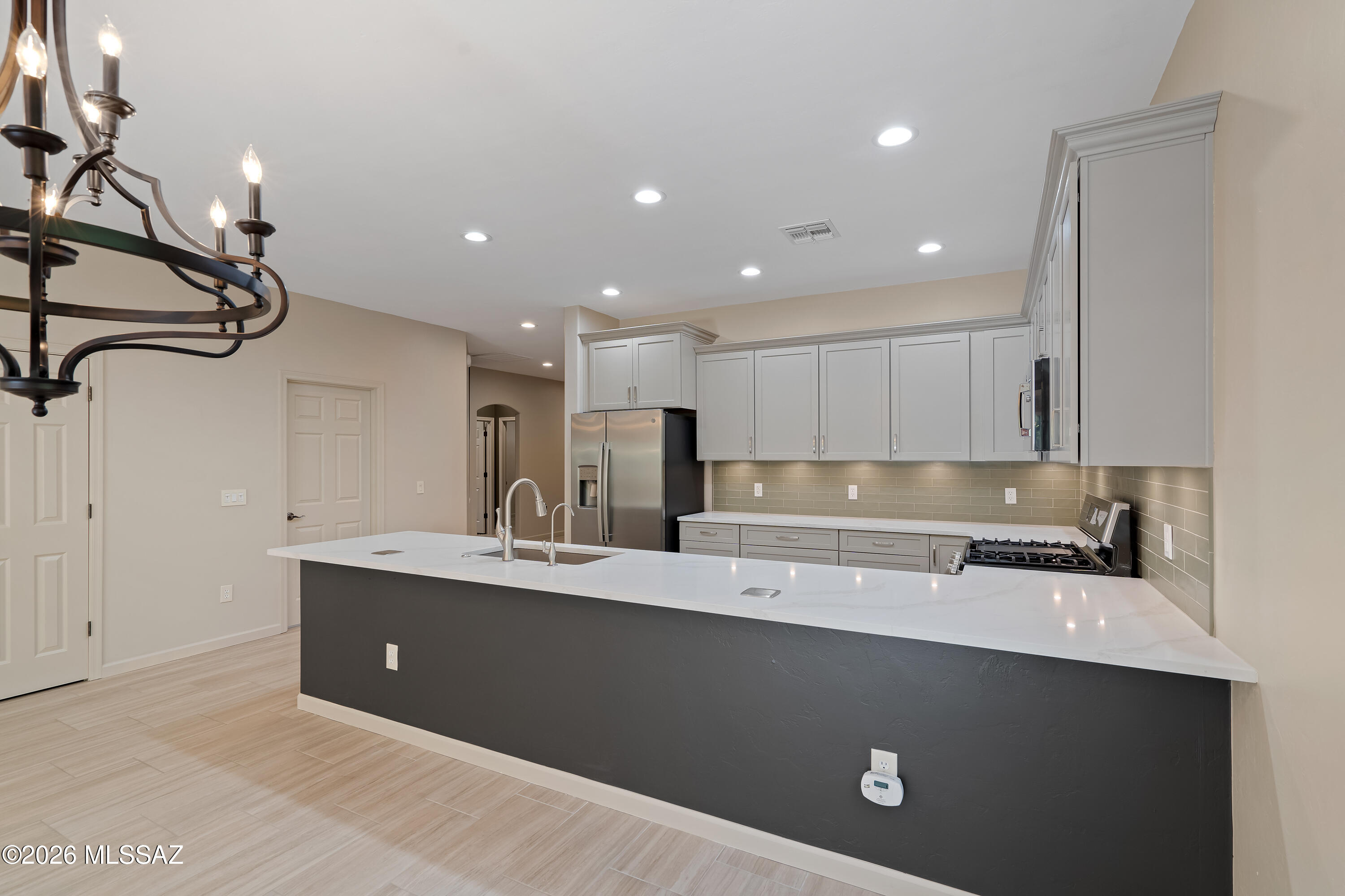 2292 East Ram Rock Road Tucson, AZ 85737 - Photo 9 of 32