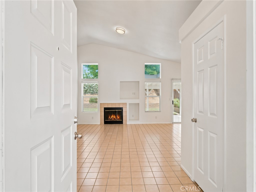 37024 Boxleaf Road Palmdale, CA 93550 - Photo 6 of 34