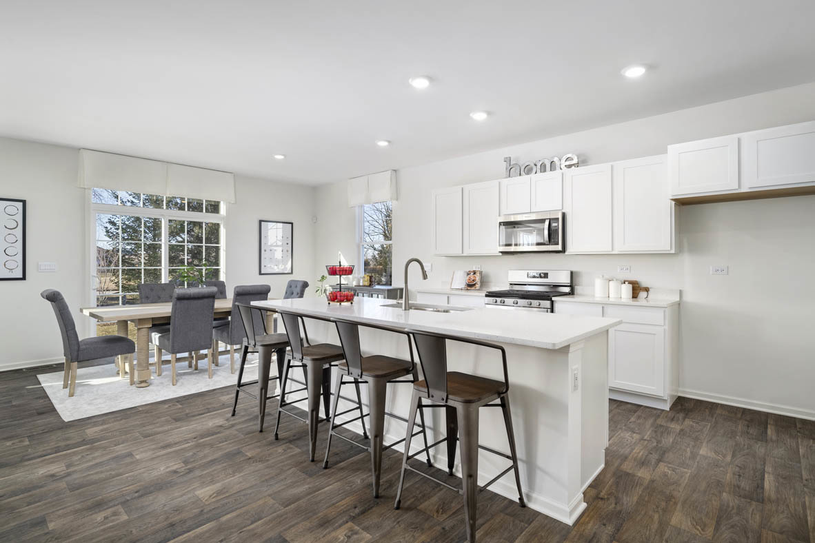 1310 Wake Robin Lane Bartlett, IL 60103 - Photo 4 of 22