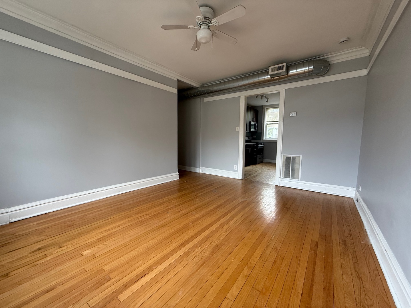 4103 West Nelson Street, Unit 1 Chicago, IL 60641 - Photo 6 of 9