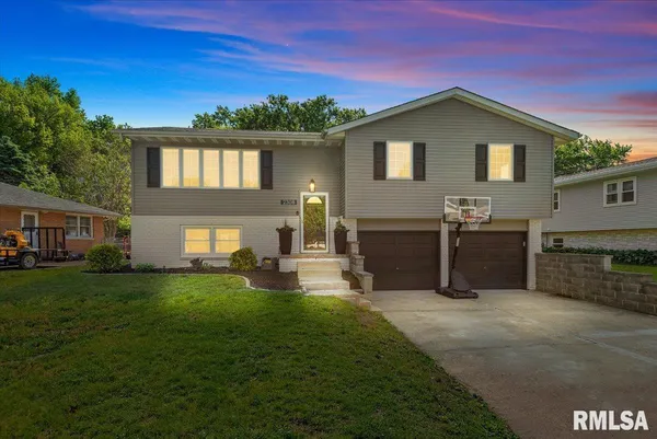 $229,500 | 2308 Tamaroa Trail, Springfield, IL 62702