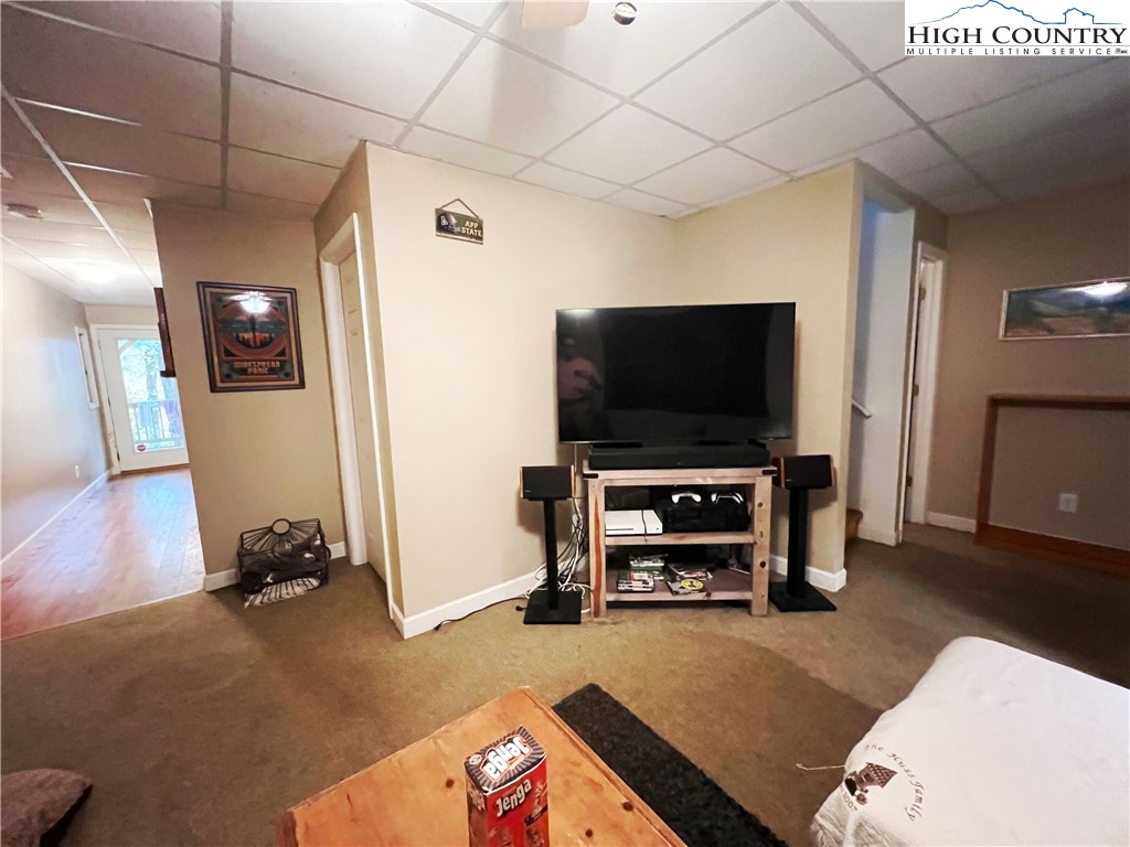 231 Laurel Road Purlear, NC 28665 - Photo 18 of 30