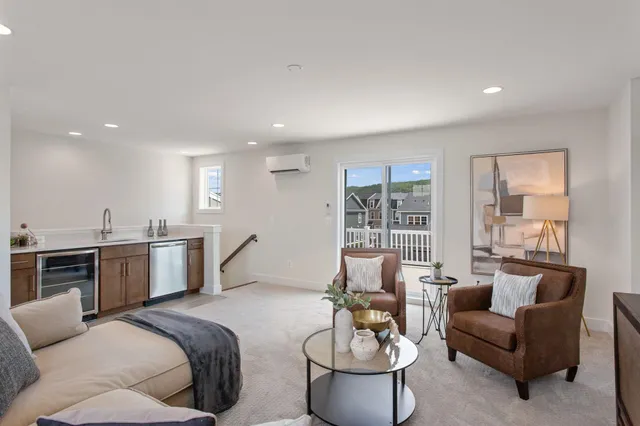 $565,000 | 3221 Preston Shore Drive, Unit 19E, Harrisonburg, VA 22801