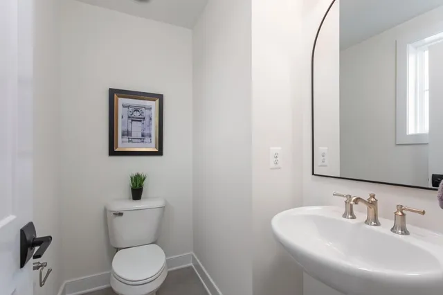 $565,000 | 3221 Preston Shore Drive, Unit 19E, Harrisonburg, VA 22801