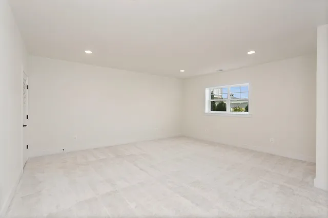 $565,000 | 3221 Preston Shore Drive, Unit 19E, Harrisonburg, VA 22801