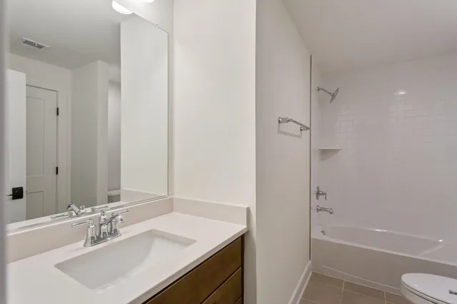 $565,000 | 3221 Preston Shore Drive, Unit 19E, Harrisonburg, VA 22801