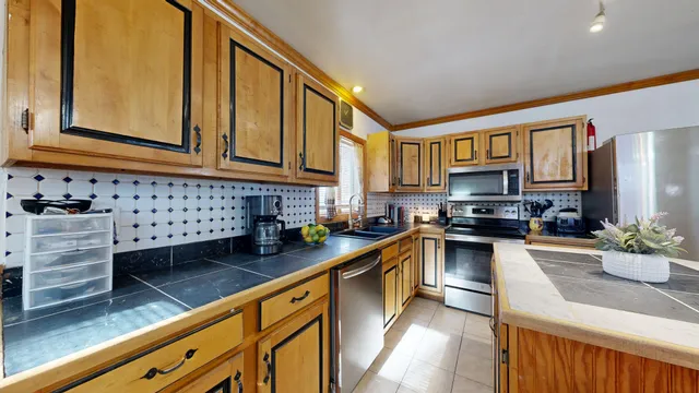 $365,000 | 56 Booker Street, Thomaston, ME 04861