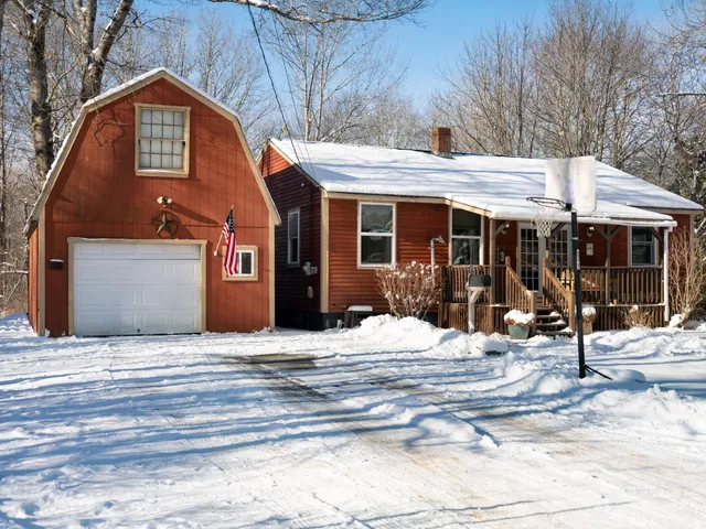 $365,000 | 56 Booker Street, Thomaston, ME 04861