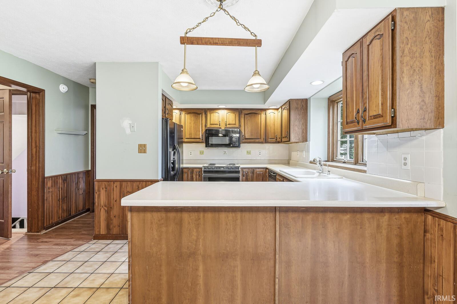 51030 Birch Road Granger, IN 46530 - Photo 16 of 36