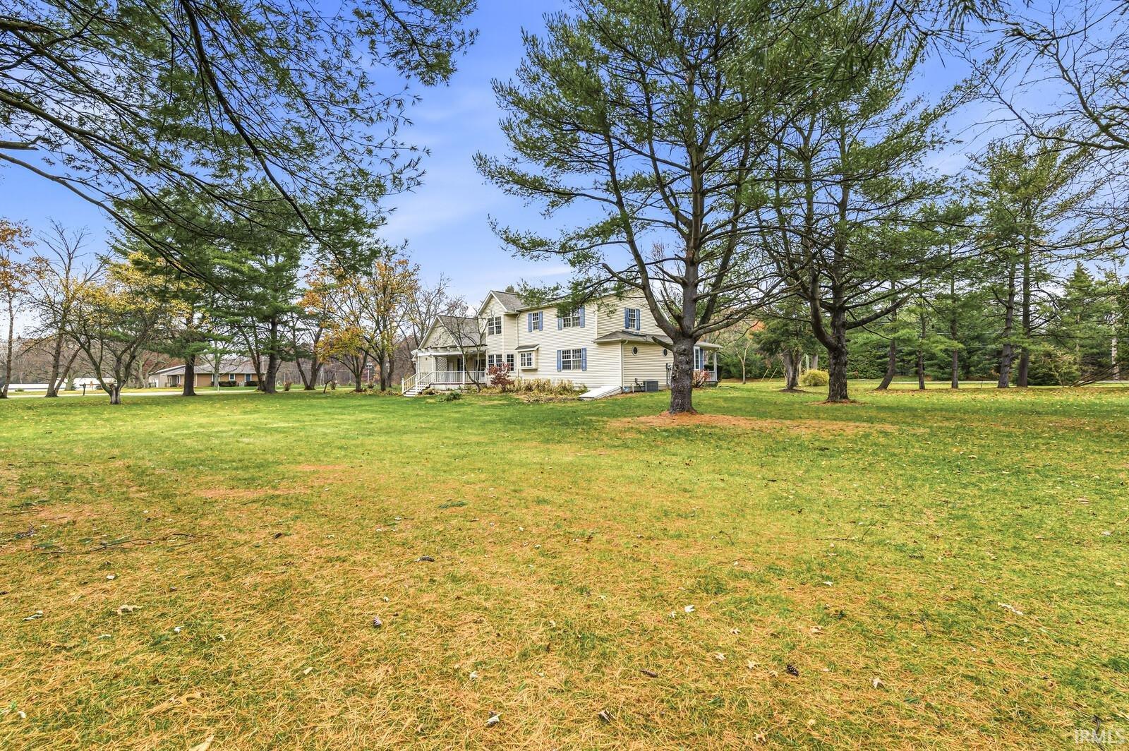 51030 Birch Road Granger, IN 46530 - Photo 5 of 36
