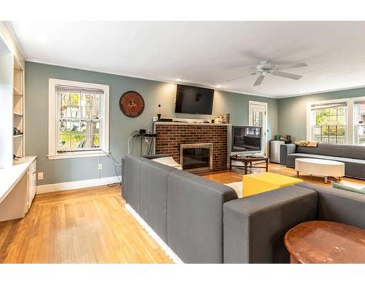 3 Allen Road Boston, MA 02135 - Photo 4 of 34