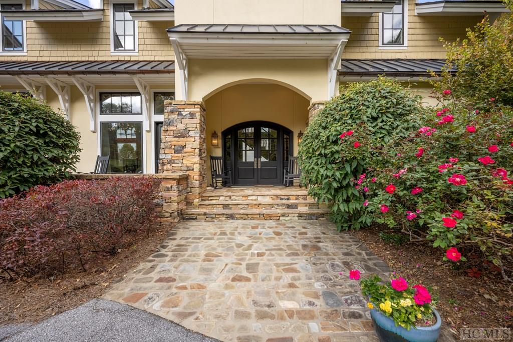 82 Drystack Way Cashiers, NC 28717 - Photo 3 of 58 Gallery Image 3