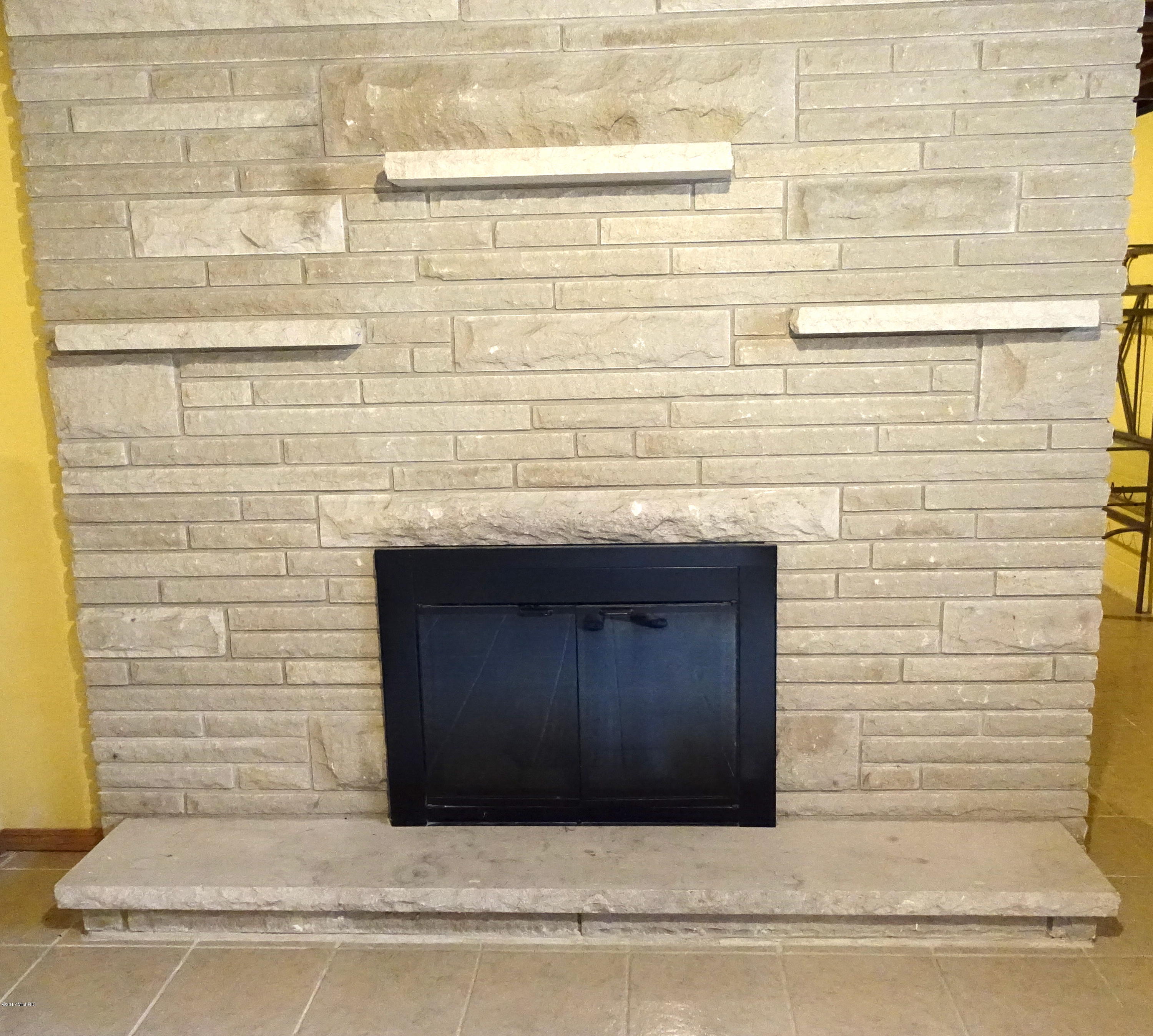 2930 River Road Benton Harbor, MI 49022 - Photo 31 of 37 DSC02025