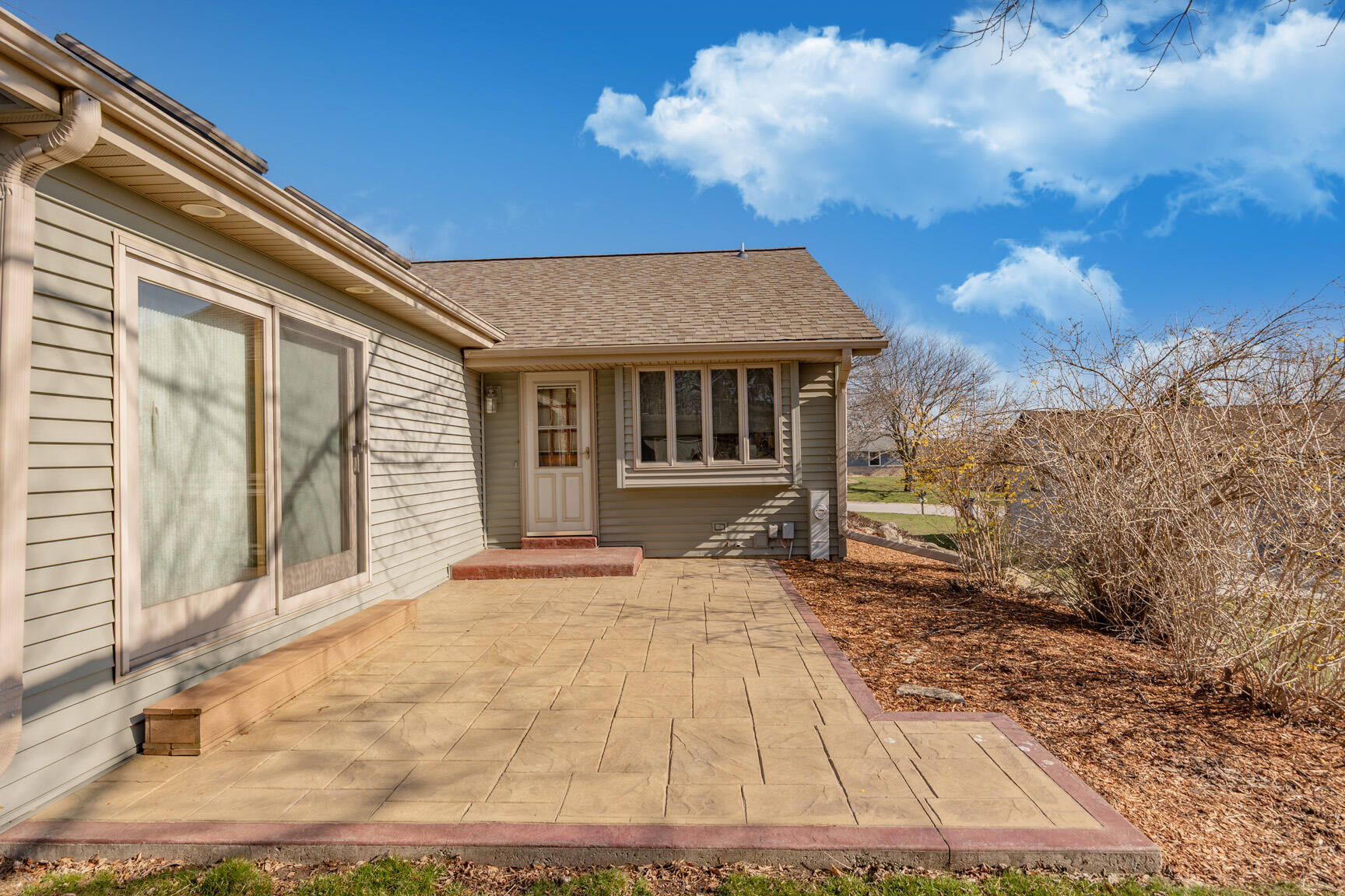 N70W23439 Prides Road Sussex, WI 53089 - Photo 26 of 36 Stamped Patio