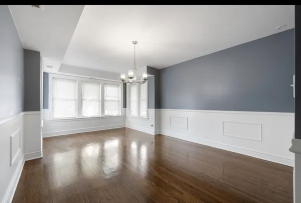 $1,700 | 8222 South Maryland Avenue, Unit 3, Chicago, IL 60619
