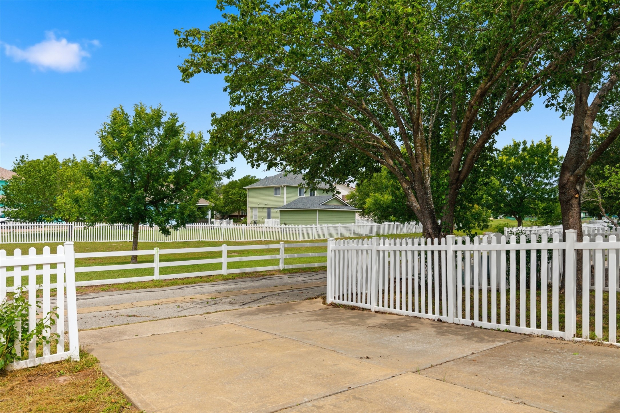 185 Sampson Kyle, TX 78640 - Photo 20 of 20